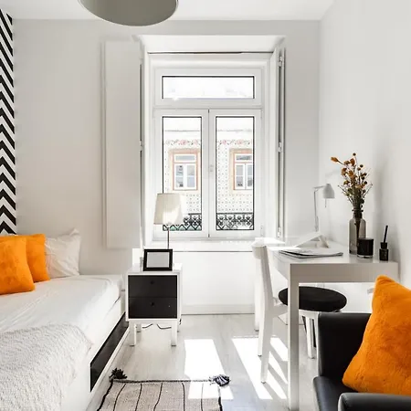 Akicity Campolide Groovy Apartment Lisbon