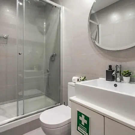 Apartment Akicity Campolide Groovy Lisbon